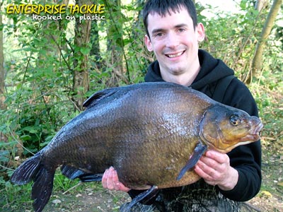 alan-stagg-16lb-7oz-bream